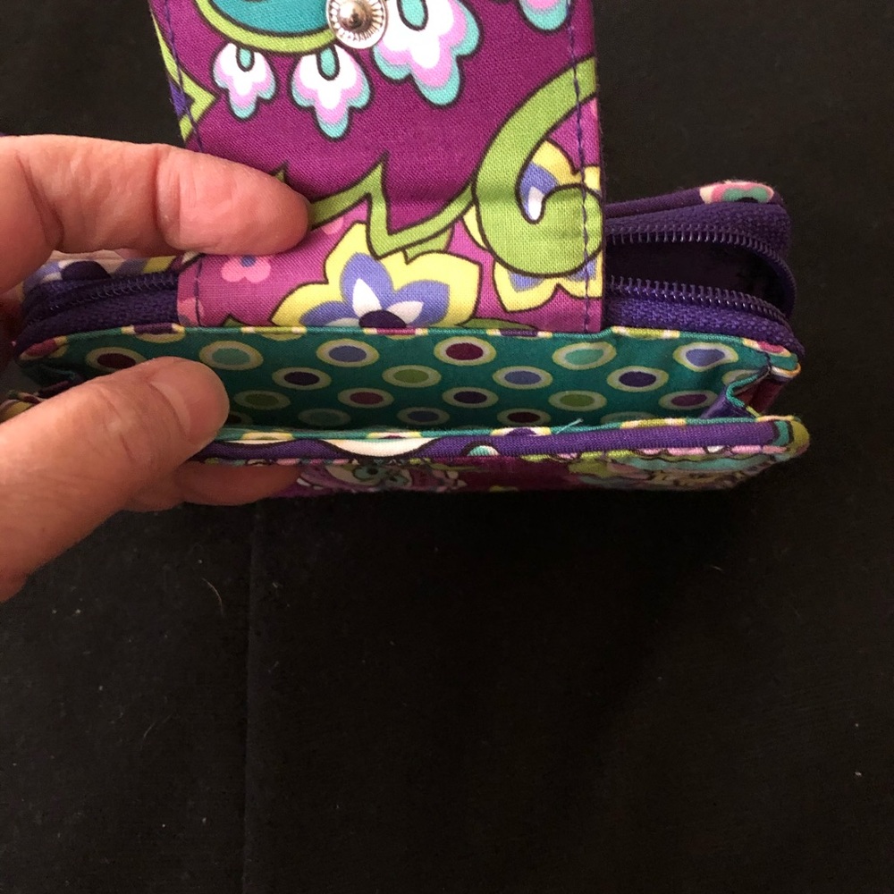 SOLD!! 🎉 Wristlets - Picture 5 of 5